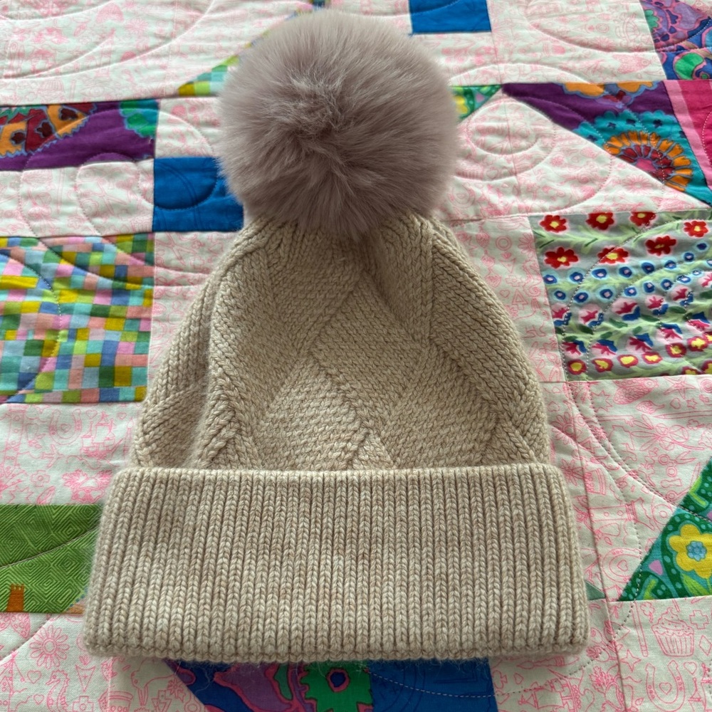 Norla Canada alpaca and wool Pom Pom hat, new